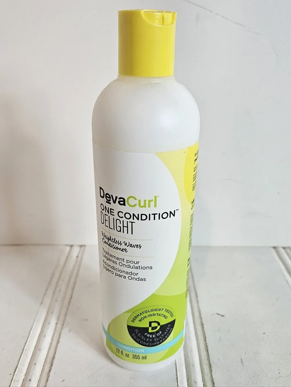 DevaCurl One Condition Delight Conditioner 12 oz Weightless Waves Wavy Hair